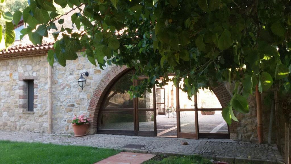 Masseria Rocca Di Gonato Castelbuono  Luaran gambar