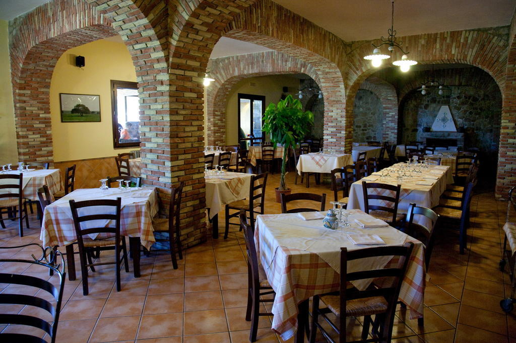 Masseria Rocca Di Gonato Castelbuono  Luaran gambar
